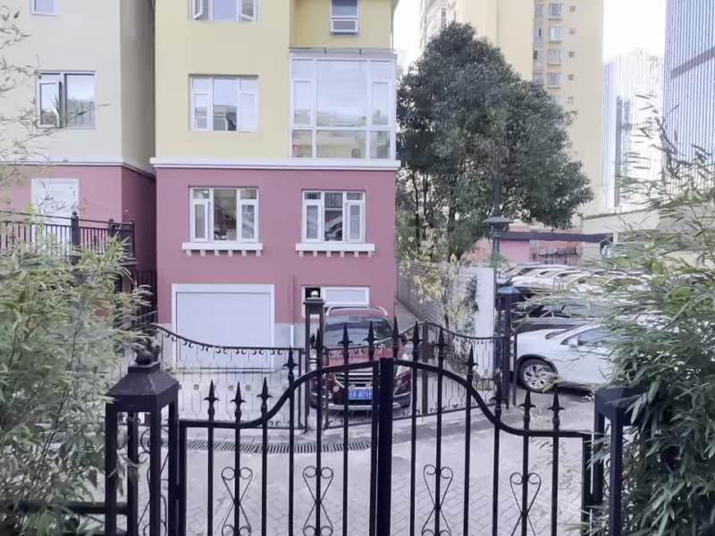 6室3廳2陽臺 金色維也納花園別墅視頻