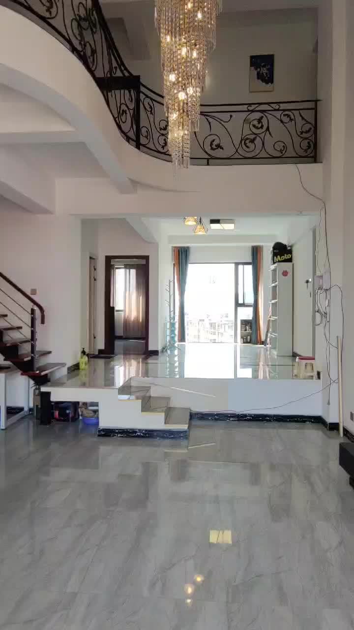 4室2廳1陽臺(tái) 金庭小區(qū)視頻